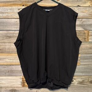 Columbia Titanium vest- men’s large- color: black